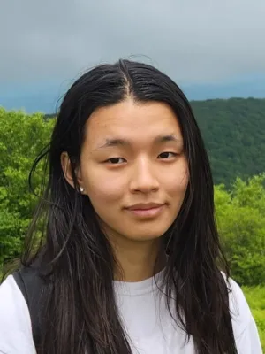 Selene Tan